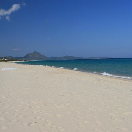 Casa Vacanze Rose E Fiori Sardegna San Vito  Zewnętrze zdjęcie