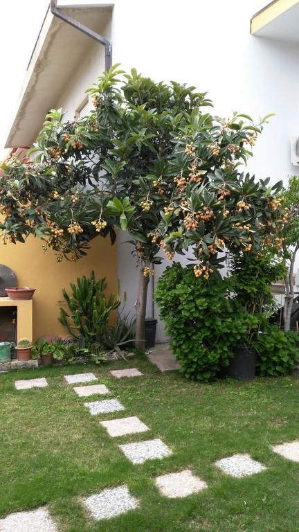 Casa Vacanze Rose E Fiori Sardegna San Vito  Zewnętrze zdjęcie